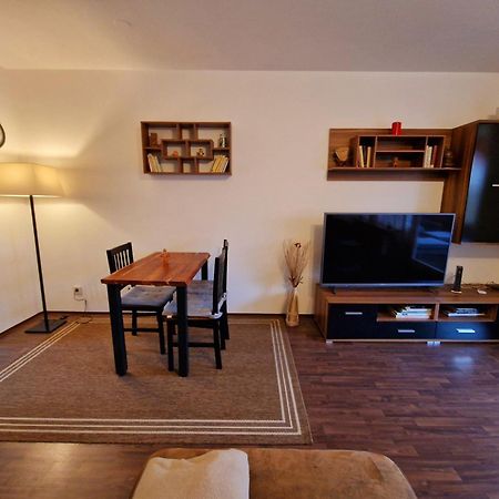2-Zimmer Messe-Apartment Nbg-Langwasser 60Qm Nürnberg Kültér fotó