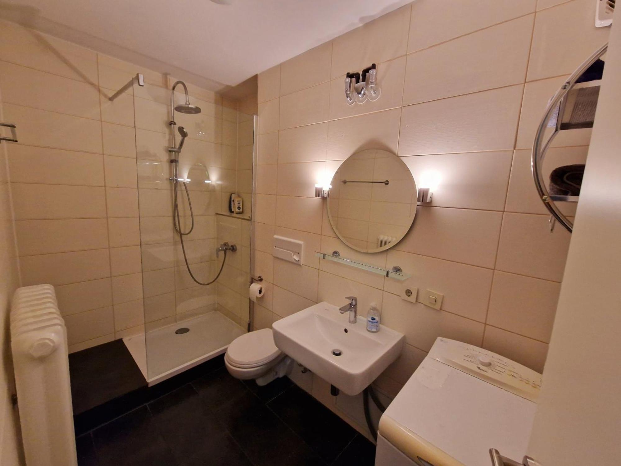 2-Zimmer Messe-Apartment Nbg-Langwasser 60Qm Nürnberg Kültér fotó